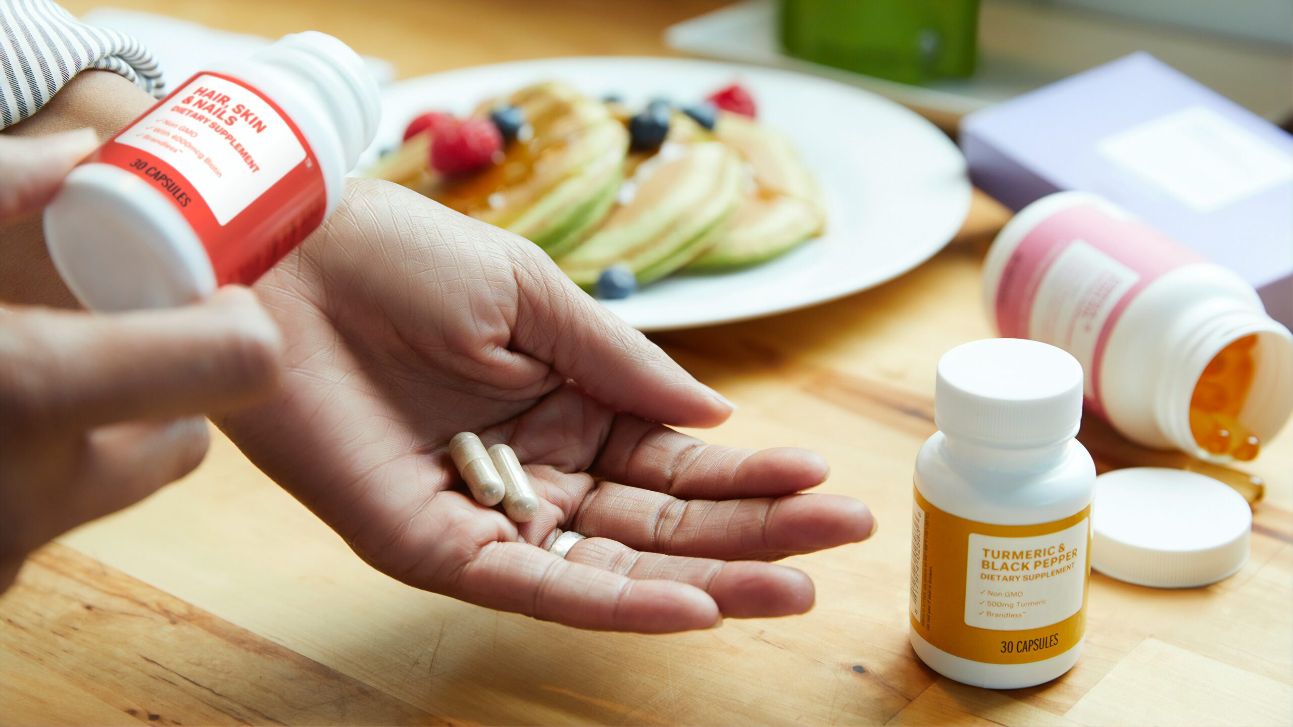 5 Supplements That Everyone Should Take For Better General Well-being