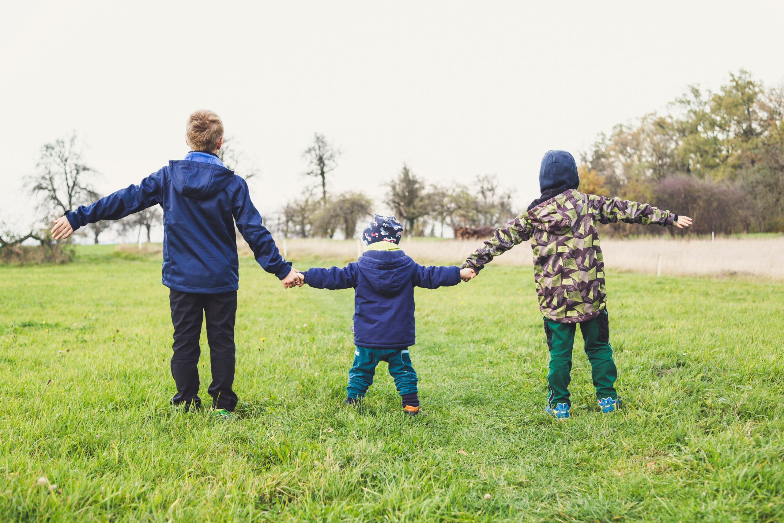 7 Signs You Should Get A Helping Hand In Looking After Your Kids